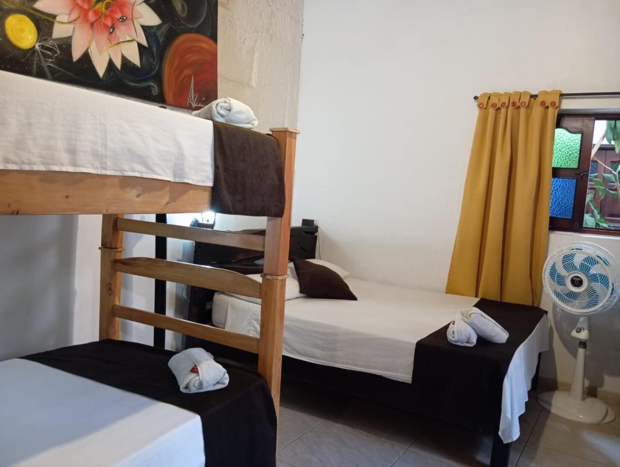 Santander Aleman Hostel San Gil Exterior photo